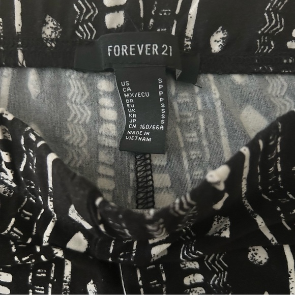 Flare Pants - Picture 2 of 2